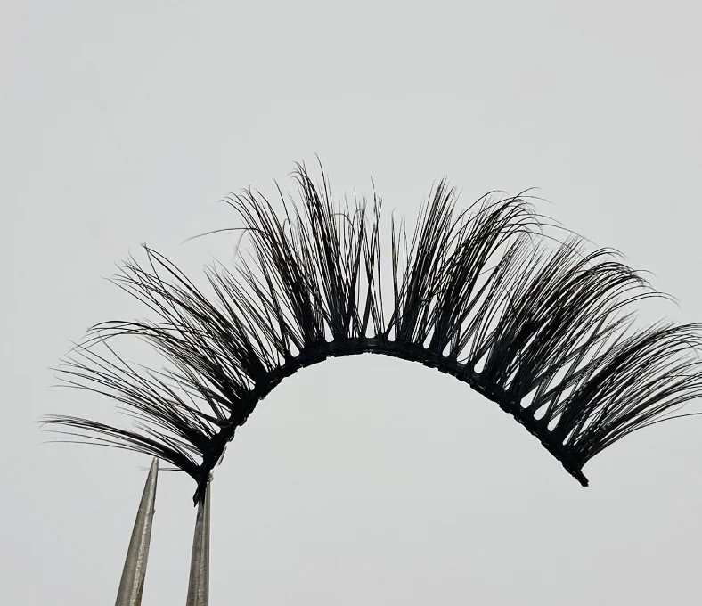 QUXINHAO 7 pairs of 3D mink natural false eyelashes dramatic plumping false eyelashes makeup eyelash extension handmade eyelashe
QUXINHAO 7 pairs of 3D mink natural false eyelashes dramatic plumping false eyelashes makeup eyelash extension handmade eyelashe