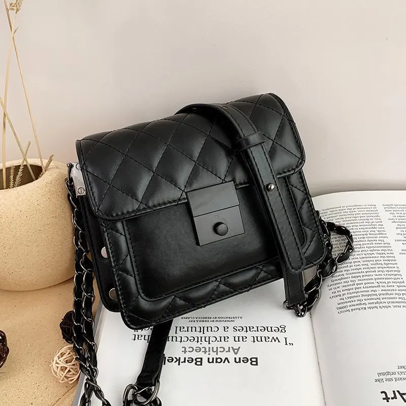 Classic Rhomboid Plaid Retro Crossbody Bags For Women Chic Fine Chain Female Shoulder Messenger Bags Winter Trending Designer
Classic Rhomboid Plaid Retro Crossbody Bags For Women Chic Fine Chain Female Shoulder Messenger Bags Winter Trending Designer