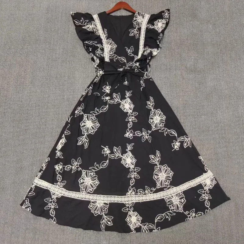 DEAT Women Black Patchwork Printing Bow Folds High Waist Dress New V-Neck Flying Sleeve Slim Fit Fashion Tide Summer 2021 7E755 
DEAT Women Black Patchwork Printing Bow Folds High Waist Dress New V-Neck Flying Sleeve Slim Fit Fashion Tide Summer 2021 7E755