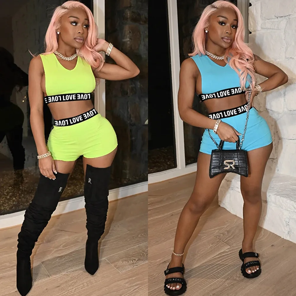 Women Fitness Two Piece Set Love Letter Print Matching Suit V-neck Sleeveless Tank Crop Top+skinny Biker Short Co-ord Outfits
Women Fitness Two Piece Set Love Letter Print Matching Suit V-neck Sleeveless Tank Crop Top+skinny Biker Short Co-ord Outfits