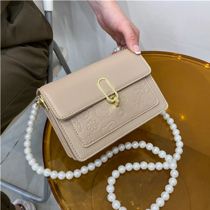 Cute Pattern Women's Shoulder Bag Brand Designer Handbag High Quality Pu Leather Messenger Bags Pearl Chain Female Crossbody Bag
Cute Pattern Women's Shoulder Bag Brand Designer Handbag High Quality Pu Leather Messenger Bags Pearl Chain Female Crossbody Bag