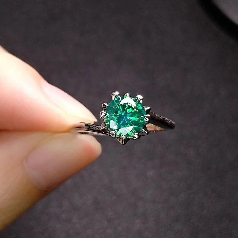 925 Silver Fashion Green Crystal Ring Imitation Green Gemstone Diamond Ring Eight Hearts And Eight Arrows For Women Fine Jewelry
925 Silver Fashion Green Crystal Ring Imitation Green Gemstone Diamond Ring Eight Hearts And Eight Arrows For Women Fine Jewelry
