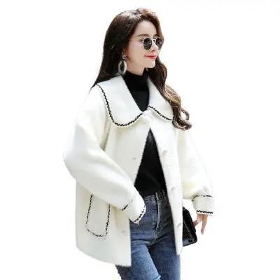 Autumn / Winter Coat Women's Short Button Pocket Long Sleeve Lapel Solid Color Casual Loose Versatile Women's Plush Top
Autumn / Winter Coat Women's Short Button Pocket Long Sleeve Lapel Solid Color Casual Loose Versatile Women's Plush Top
