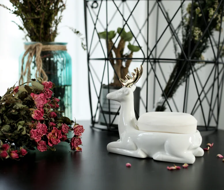 Creative American Style Modern Ceramic Fawn Soap Dish Box Top Popular Vintage Travel Hiking Soap Box Bathroom Accessories LFB593
Creative American Style Modern Ceramic Fawn Soap Dish Box Top Popular Vintage Travel Hiking Soap Box Bathroom Accessories LFB593