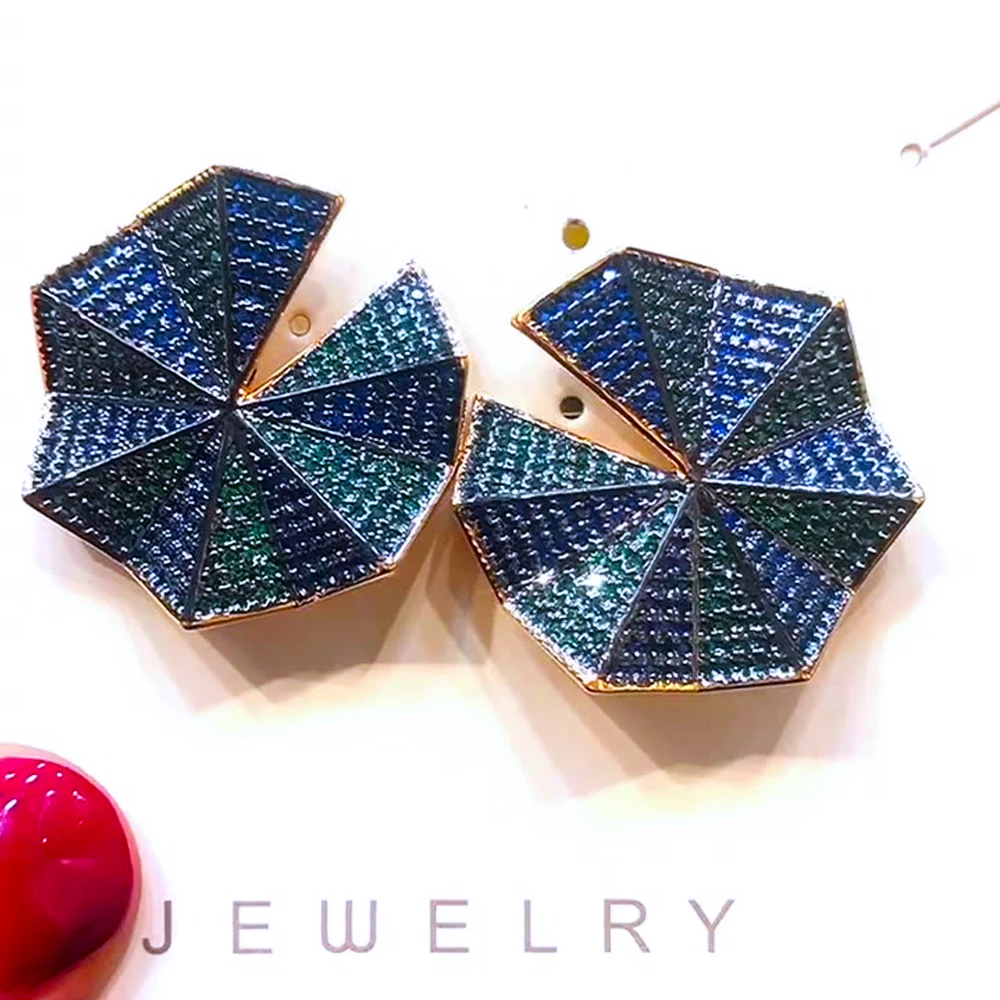 High Quality Shinning Round Multi Earrings For Women Bridal Wedding Engagement New Shiny Charm Ladies Daily Party Earrings 
High Quality Shinning Round Multi Earrings For Women Bridal Wedding Engagement New Shiny Charm Ladies Daily Party Earrings