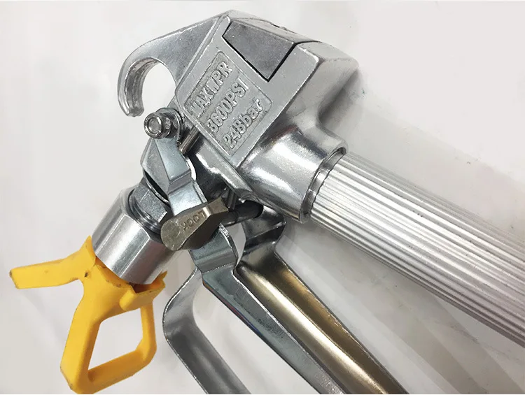 3600PSI High Pressure Airless Paint Spray Gun +517 Spray Tip + Nozzle Guard for Wagner Titan Pump Sprayer Spraying Machine
3600PSI High Pressure Airless Paint Spray Gun +517 Spray Tip + Nozzle Guard for Wagner Titan Pump Sprayer Spraying Machine