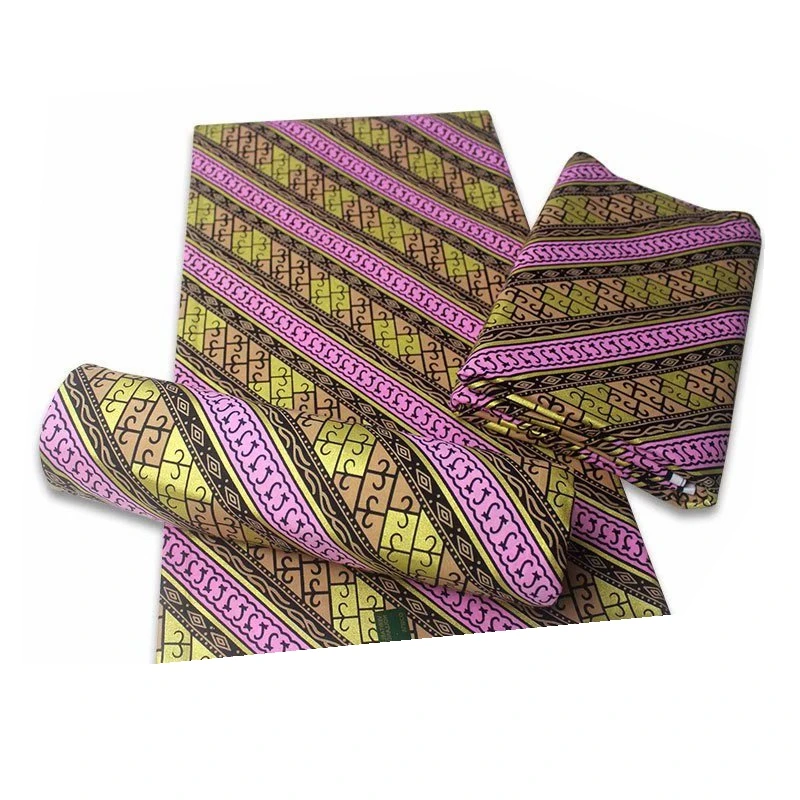 New African Golden Wax Fabric Fashion High Quality 100% Cotton African Print Fabric Tissue Wax Rapper Batik Ghana Tissue Wax
New African Golden Wax Fabric Fashion High Quality 100% Cotton African Print Fabric Tissue Wax Rapper Batik Ghana Tissue Wax