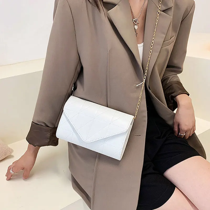 Fashion Trend Summer Solid Color Handbags For Women Designer Simple Chain Female Shoulder Bag Square Female Crossbody Bag
Fashion Trend Summer Solid Color Handbags For Women Designer Simple Chain Female Shoulder Bag Square Female Crossbody Bag