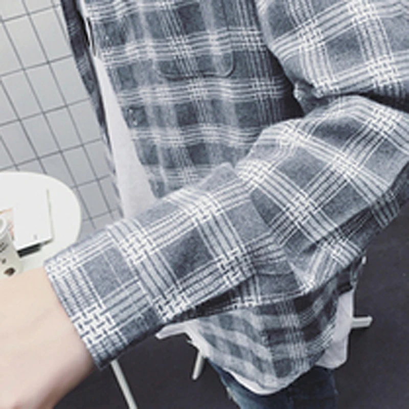 Hzirip 2021 New Spring And Autumn Men's Gray Plaid Jacket Casual Shirt Personality Versatile Youth Long-Sleeved Lapel Shirts
Hzirip 2021 New Spring And Autumn Men's Gray Plaid Jacket Casual Shirt Personality Versatile Youth Long-Sleeved Lapel Shirts