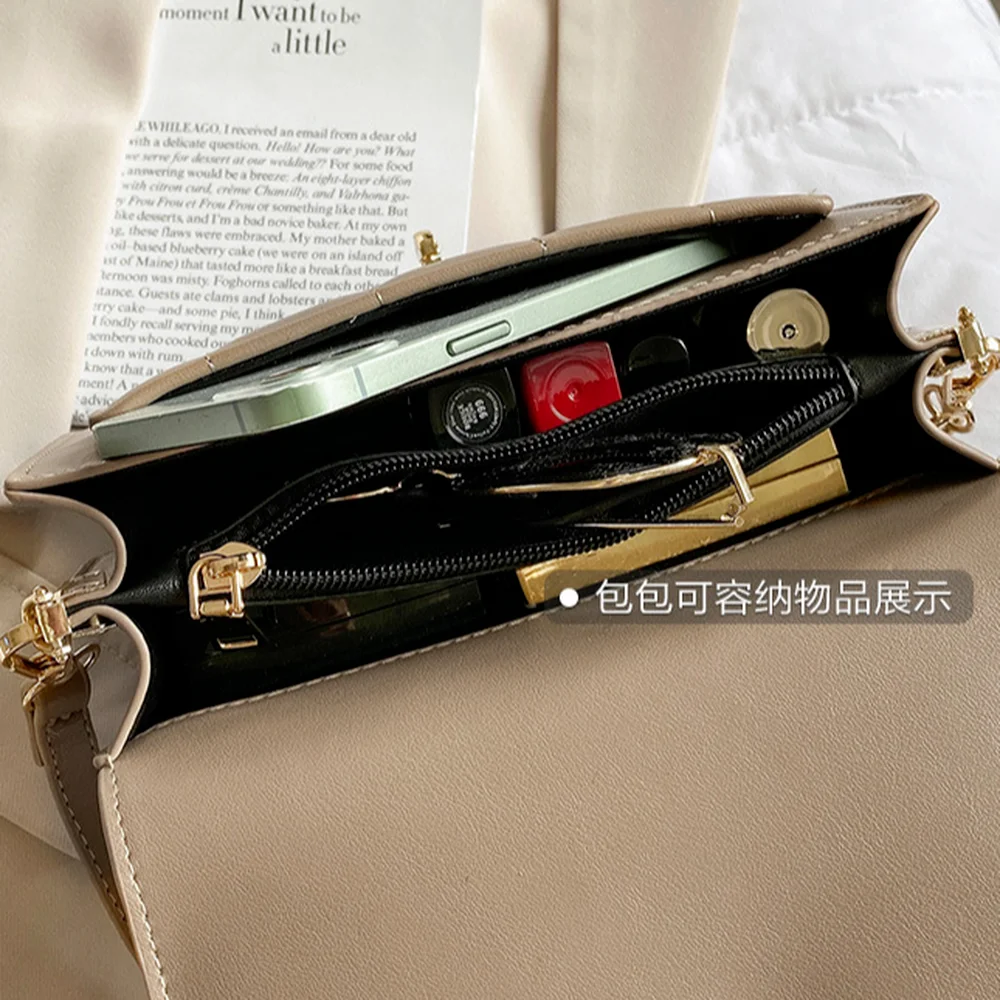 High-end luxury brand women's shoulder bag 2021 new fashion small square bag designer net red handbag wild messenger bag
High-end luxury brand women's shoulder bag 2021 new fashion small square bag designer net red handbag wild messenger bag