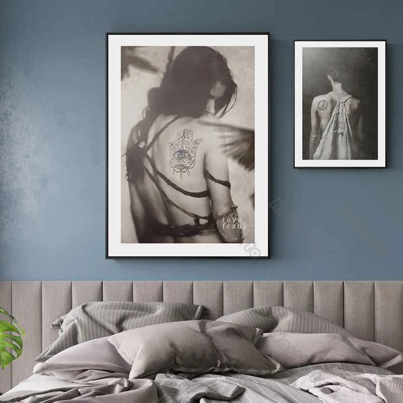 Retro and Nostalgic Style Canvas Painting Poster Black White Photoes Special Clothes Charming Women for Home Rooms Wall Decorati
Retro and Nostalgic Style Canvas Painting Poster Black White Photoes Special Clothes Charming Women for Home Rooms Wall Decorati