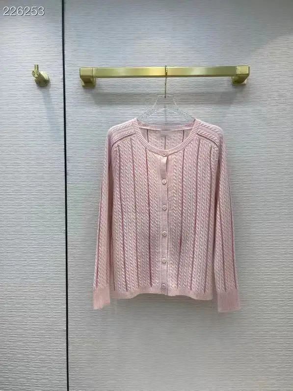 Luxury Brand 100% Cashmere Cardigan Women 2021 New Long Sleeve Color Patchwork Runway Design Pink / Dark Blue Sweaters
Luxury Brand 100% Cashmere Cardigan Women 2021 New Long Sleeve Color Patchwork Runway Design Pink / Dark Blue Sweaters
