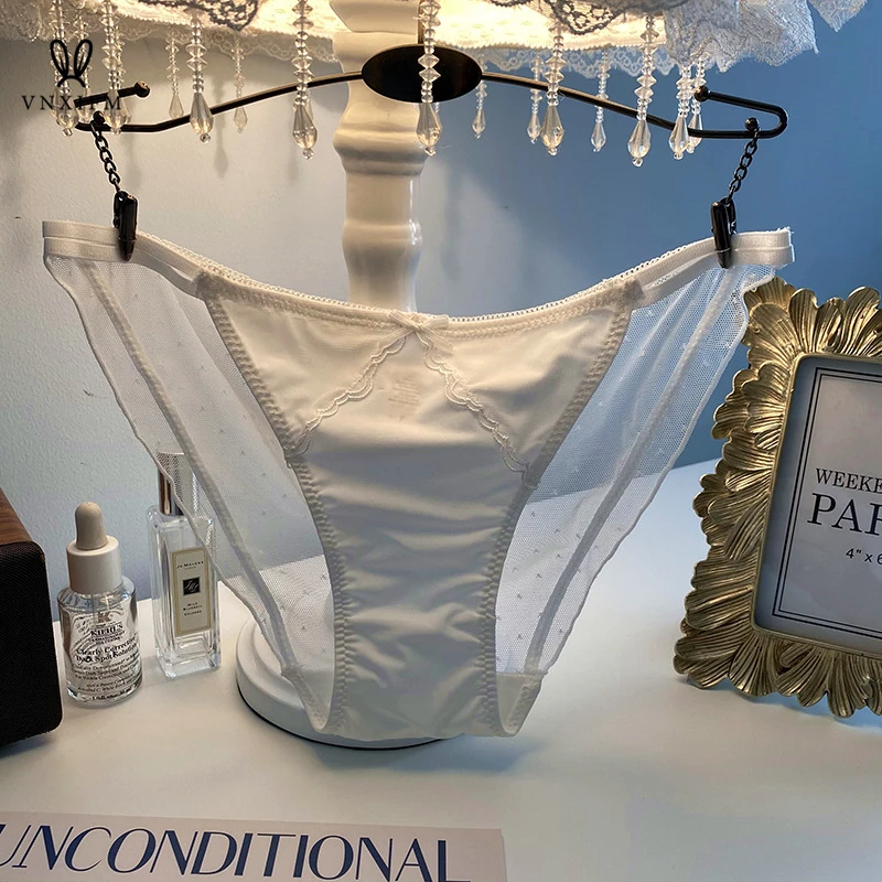 Summer simple and thin ice silk underwear, low-waist mesh solid color T-pants, European and American sexy lace seamless briefs
Summer simple and thin ice silk underwear, low-waist mesh solid color T-pants, European and American sexy lace seamless briefs