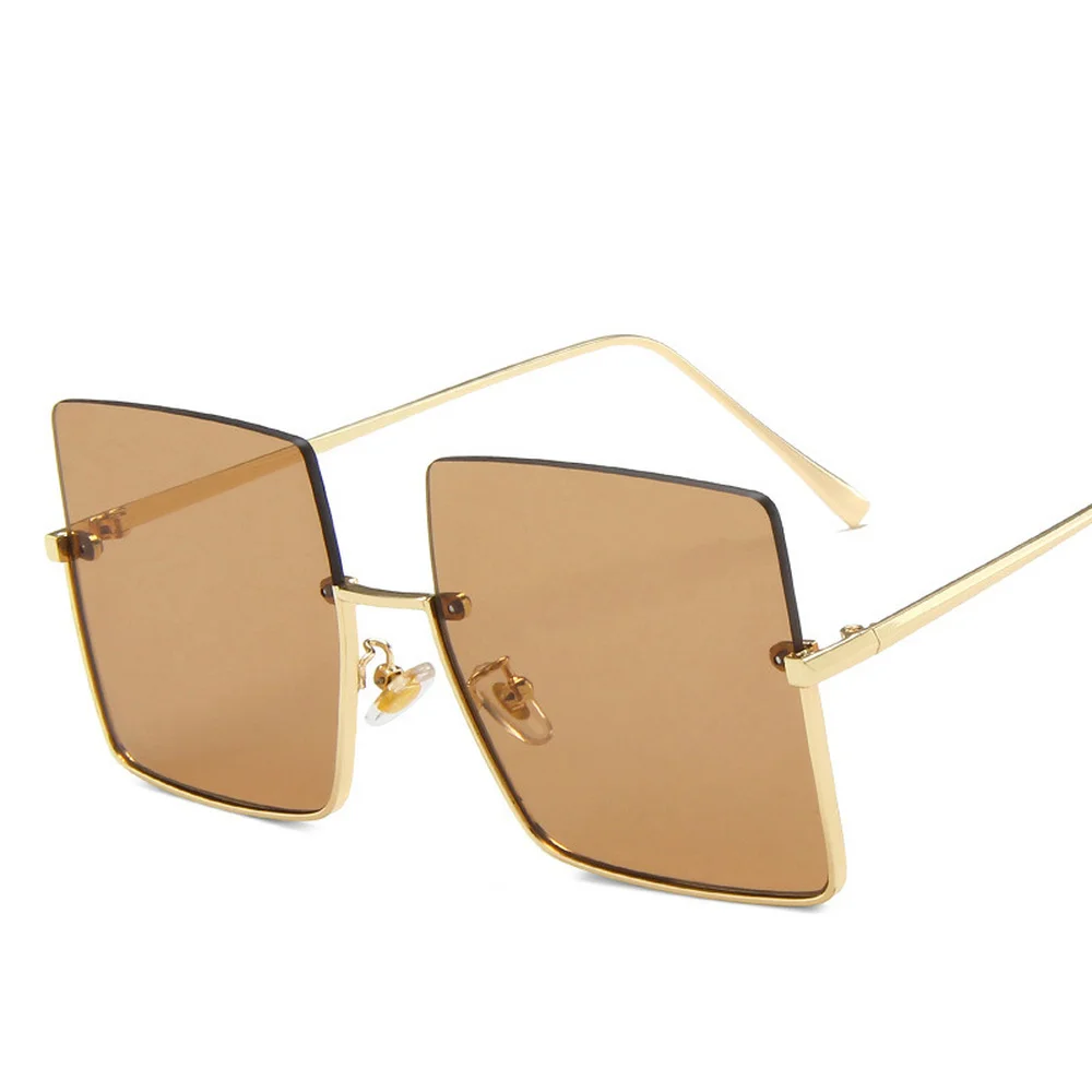 2021 New Fashion Lady Oversize Half Frame Metal Square Sunglasses Women Luxury Eyewear oculos de sol feminino Sun Glasses UV400 
2021 New Fashion Lady Oversize Half Frame Metal Square Sunglasses Women Luxury Eyewear oculos de sol feminino Sun Glasses UV400