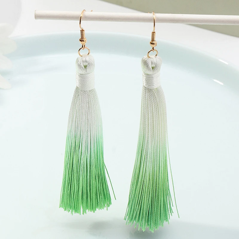 Fashion Gradient Tassel Earrings for Women Bohemian Ethnic Style Elegant Long Multicolor Drop Earrings Female Jewelry Gift
Fashion Gradient Tassel Earrings for Women Bohemian Ethnic Style Elegant Long Multicolor Drop Earrings Female Jewelry Gift