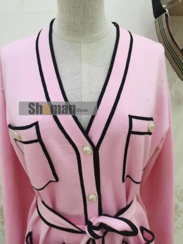 luxury designer RUNWAY spring 2021 women clothing vintage style pink cardigan wool knitted long pink sweater sweaters cardigans
luxury designer RUNWAY spring 2021 women clothing vintage style pink cardigan wool knitted long pink sweater sweaters cardigans