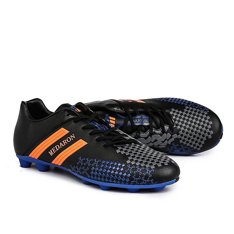 New Soccer Shoes Men Football Sneakers Professional Outdoor Training Cleats Fustal Enfant Botas Chaussure Homme Sport Shoes
New Soccer Shoes Men Football Sneakers Professional Outdoor Training Cleats Fustal Enfant Botas Chaussure Homme Sport Shoes