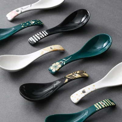 Ceramic Dark Green Underglaze Color Household Japanese Tableware Malachite Green Net Red Small Spoon Household Kitchenware
Ceramic Dark Green Underglaze Color Household Japanese Tableware Malachite Green Net Red Small Spoon Household Kitchenware