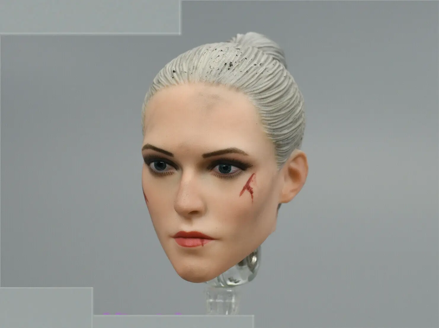 1/6 Female Rogue Survivor Anna Head Sculpt EASY&SIMPLE 27003 Fit 12" PH Action Figure Body
1/6 Female Rogue Survivor Anna Head Sculpt EASY&SIMPLE 27003 Fit 12" PH Action Figure Body