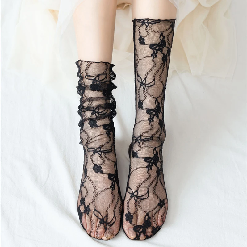 Fashion Lace Socks Women Lolita Ultra-thin Flower Socks Female Summer Transparent Tulle Socks Girls Dress Calcetines media
Fashion Lace Socks Women Lolita Ultra-thin Flower Socks Female Summer Transparent Tulle Socks Girls Dress Calcetines media