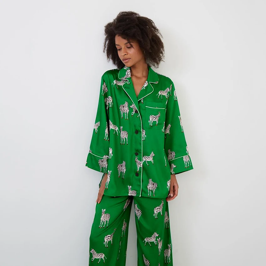 Hiloc Zebra Print Satin Sleepwear Long Sleeve Home Suit For Women Pajama 2021 Chic Pattern Trouser Suits Pocket Homewear Autumn
Hiloc Zebra Print Satin Sleepwear Long Sleeve Home Suit For Women Pajama 2021 Chic Pattern Trouser Suits Pocket Homewear Autumn