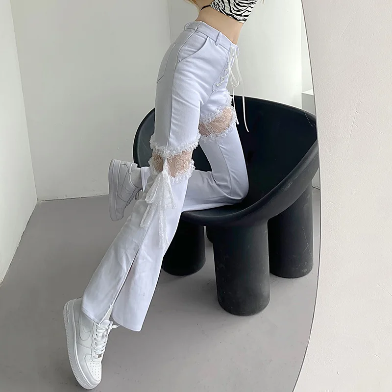 Hollow Out wide leg Jeans 2021 Summer Women White High Waist jeans Sexy Flared lace harajuku Pants Patchwork vintage streetwear
Hollow Out wide leg Jeans 2021 Summer Women White High Waist jeans Sexy Flared lace harajuku Pants Patchwork vintage streetwear