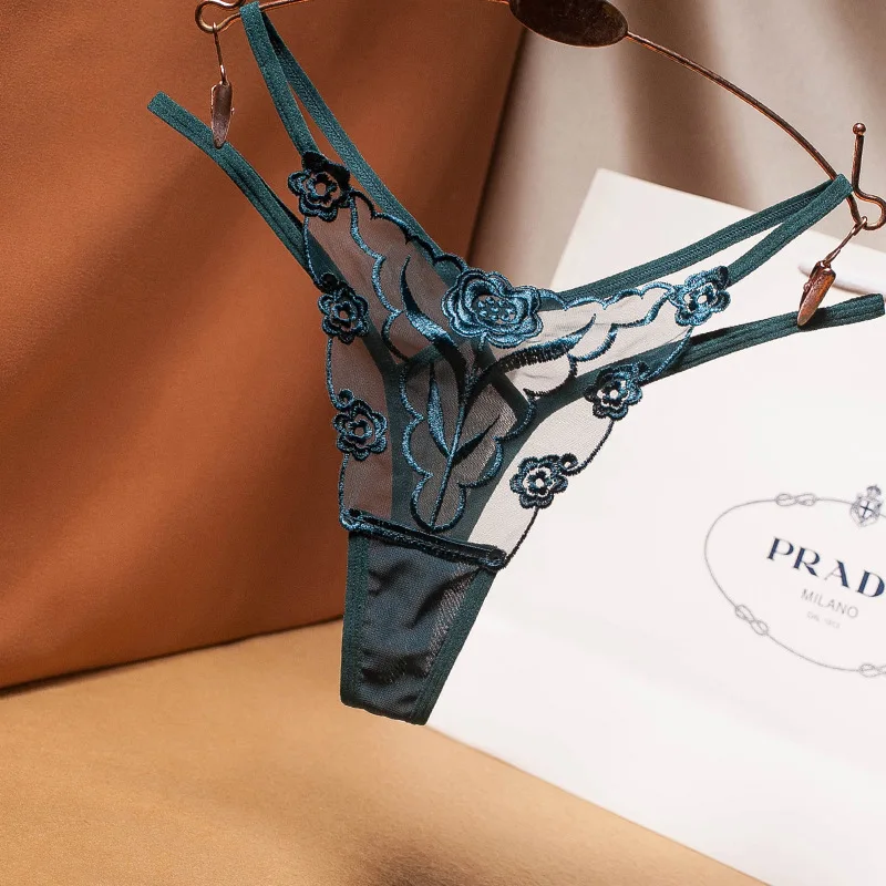 Sexy Embroidered Mesh Women's Thong T-panties See-through Perspective Temptation Panties Women's Fashion Hot Briefs G String
Sexy Embroidered Mesh Women's Thong T-panties See-through Perspective Temptation Panties Women's Fashion Hot Briefs G String