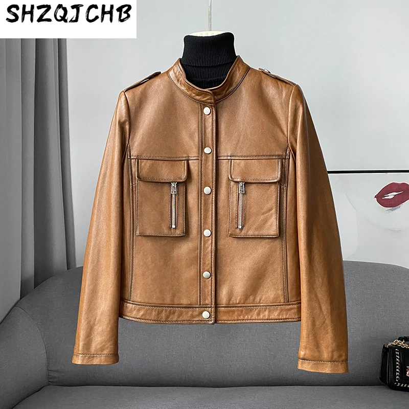 SHZQ 2021 новая весенне-осенняя локомотивная кожаная куртка с воротником-стойкой женская короткая универсальная куртка из овечьей кожи Малень...
SHZQ 2021 новая весенне-осенняя локомотивная кожаная куртка с воротником-стойкой женская короткая универсальная куртка из овечьей кожи Малень...