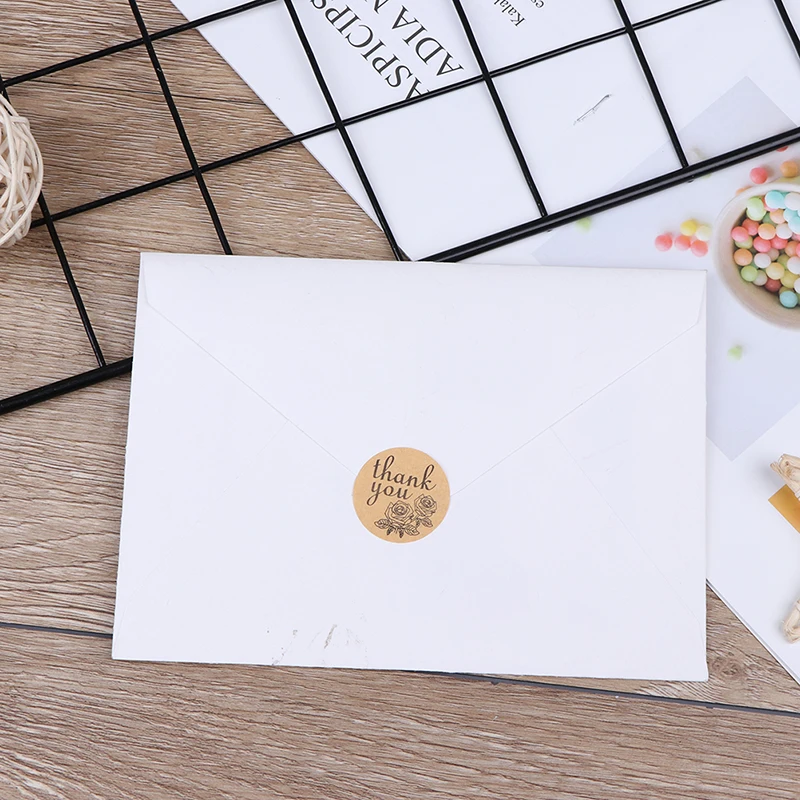 500pcs/roll Round Natural Kraft Flower Thank You Sticker seal labes Hand Made With Love Sticker Paper Stationery sticker 
500pcs/roll Round Natural Kraft Flower Thank You Sticker seal labes Hand Made With Love Sticker Paper Stationery sticker