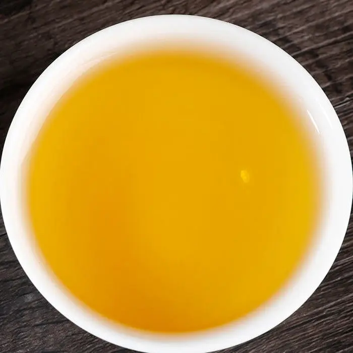 2018 Yunnan Yi Wu Yi Wu Pu'er Tea Handmade Dragon Ball Tuo Tea for Warm Stomach and Detoxification
2018 Yunnan Yi Wu Yi Wu Pu'er Tea Handmade Dragon Ball Tuo Tea for Warm Stomach and Detoxification