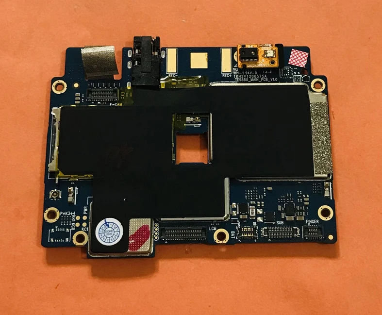 Old Original motherboard 6G RAM +128G ROM mainboard for BLACKVIEW BV6300 Pro Helio P70 5.7inch Free shipping
Old Original motherboard 6G RAM +128G ROM mainboard for BLACKVIEW BV6300 Pro Helio P70 5.7inch Free shipping