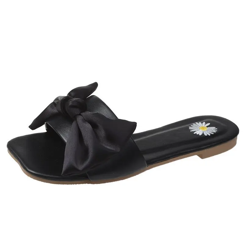 Little Daisy Sandals For Women to Wear 2021 Summer Women's Slippers Fashion New Bow Ribbon Beach Soft Bottom Shoes
Little Daisy Sandals For Women to Wear 2021 Summer Women's Slippers Fashion New Bow Ribbon Beach Soft Bottom Shoes