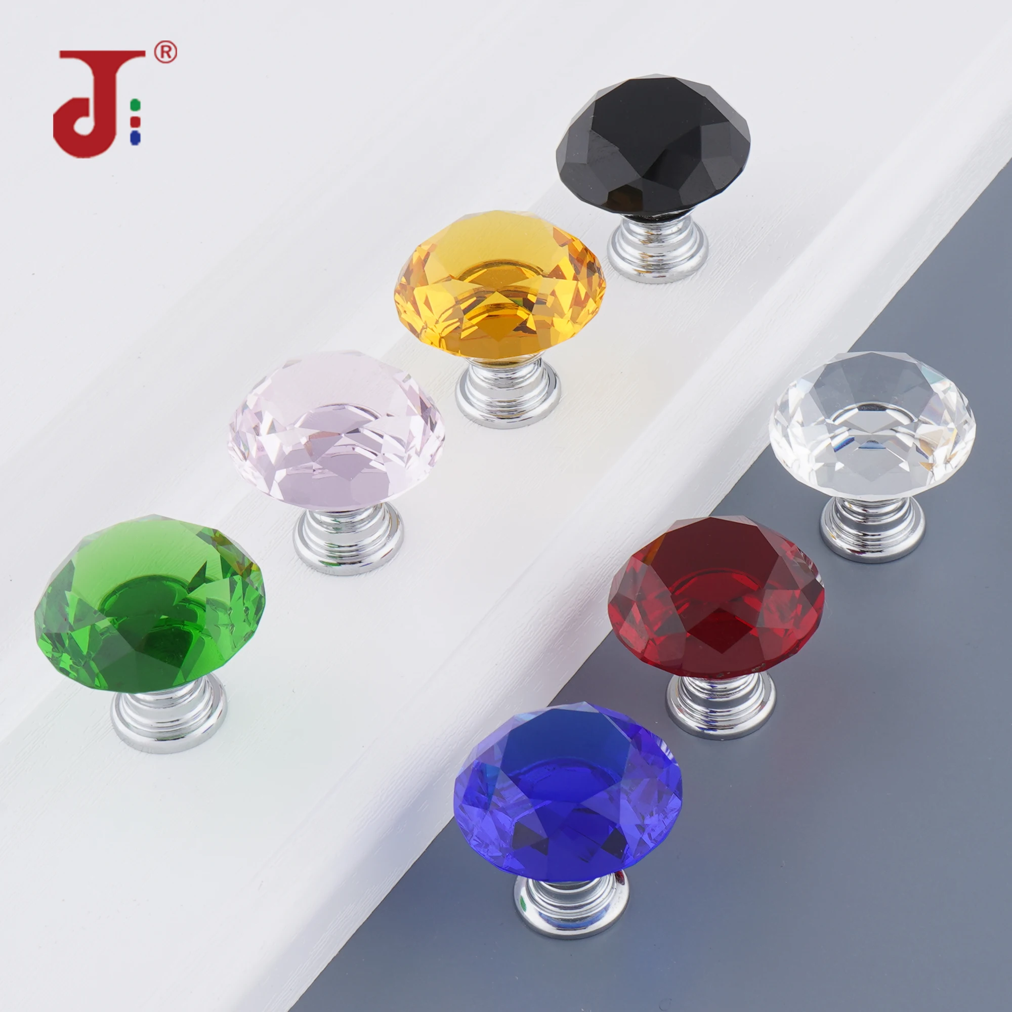 Natural Color Europe Type Diamond Shape Design Crystal Glass Knobs Cupboard Pulls Door Drawer Cabinet Handle Hardware
Natural Color Europe Type Diamond Shape Design Crystal Glass Knobs Cupboard Pulls Door Drawer Cabinet Handle Hardware