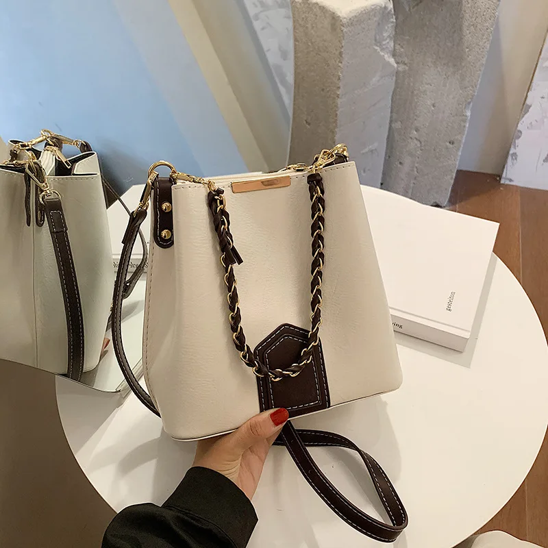 Korean Fashion Autumn and Winter Small Bag 2021 New Texture Single Shoulder Handbag Messenger All-match Western Style Bucket Bag
Korean Fashion Autumn and Winter Small Bag 2021 New Texture Single Shoulder Handbag Messenger All-match Western Style Bucket Bag