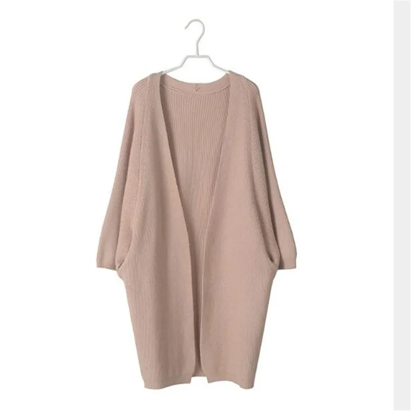 Long Cardigan women Sweater Autumn Winter Bat sleeve Knitted Sweater Jacket Loose Ladies Sweaters Cardigans 
Long Cardigan women Sweater Autumn Winter Bat sleeve Knitted Sweater Jacket Loose Ladies Sweaters Cardigans