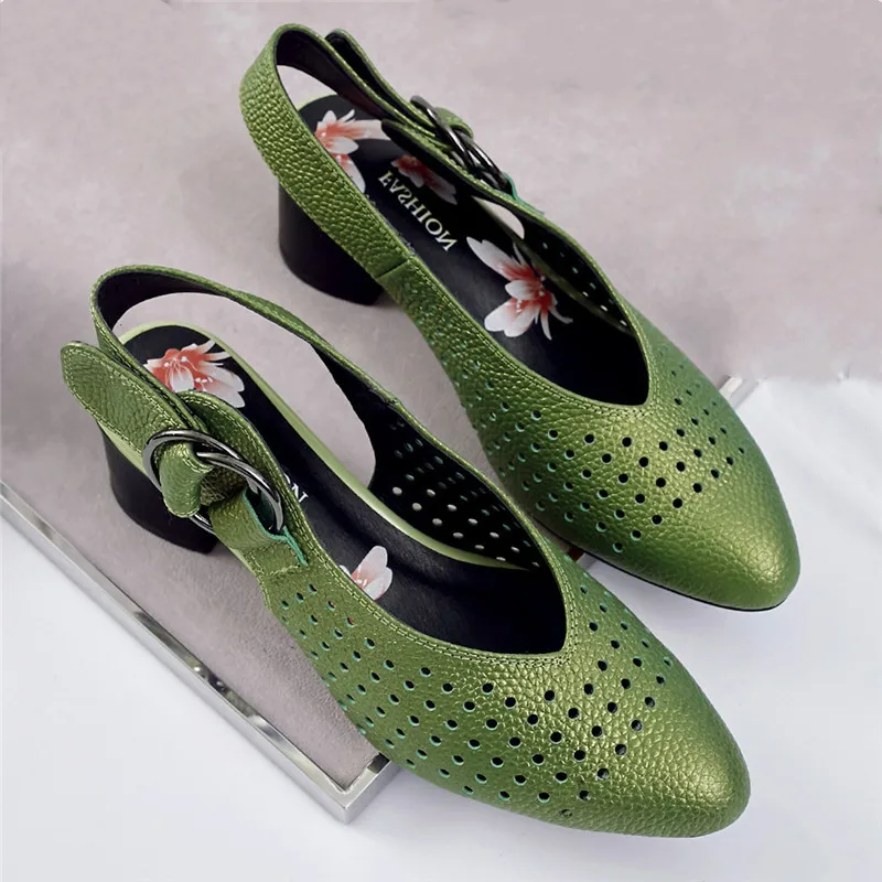 Genuine Leather Women Pumps Real Cow Leather Medium Heels Shoes Women Block Heel Slingback Pumps Buckle Strap Ladies Shoes
Genuine Leather Women Pumps Real Cow Leather Medium Heels Shoes Women Block Heel Slingback Pumps Buckle Strap Ladies Shoes