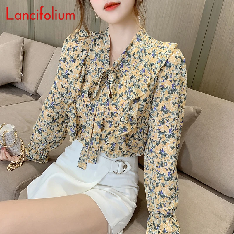 Pink Floral Chiffon Blouse Fall 2021 Women Top Vneck Bandage Bow Ruffle Patchwork Lantern Sleeve Elegant Office Sweet Shirts Top
Pink Floral Chiffon Blouse Fall 2021 Women Top Vneck Bandage Bow Ruffle Patchwork Lantern Sleeve Elegant Office Sweet Shirts Top