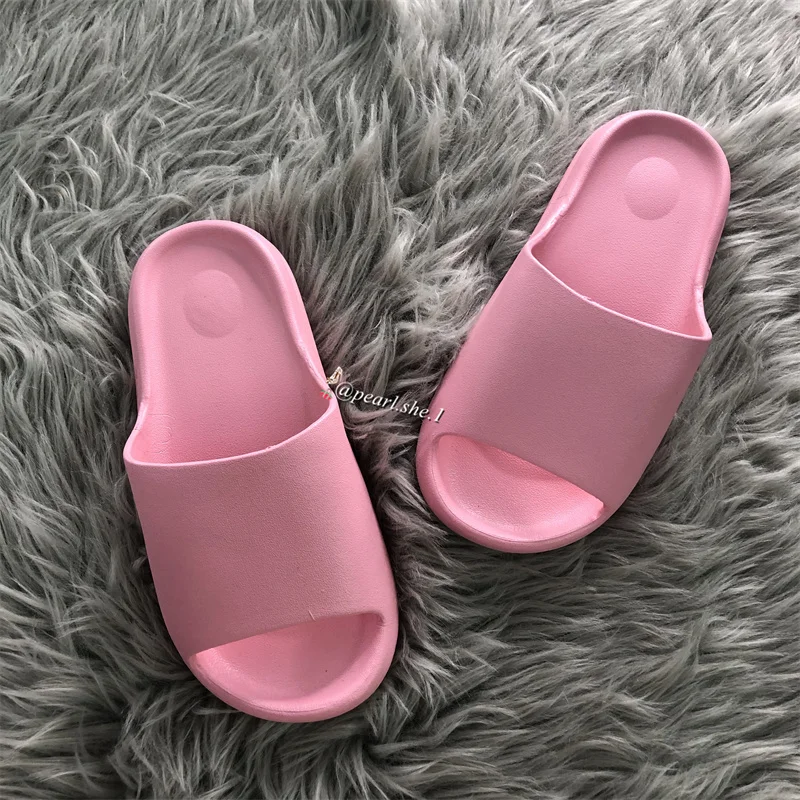 Fashion Brand Summer Beach Soft Sole Slide Women's Sports Shoes Anti-Slip Shoes Wholesales personalized slippers
Fashion Brand Summer Beach Soft Sole Slide Women's Sports Shoes Anti-Slip Shoes Wholesales personalized slippers