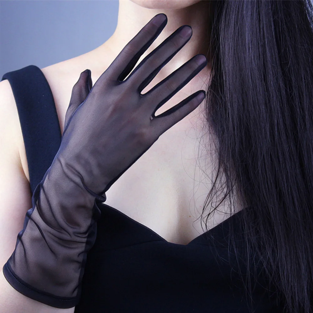 

Women Black Silk Short Gloves Lace Mesh Gauze Ultra Thin Vintage Elegant Women Transparent Opera Gloves Sexy Party Glove