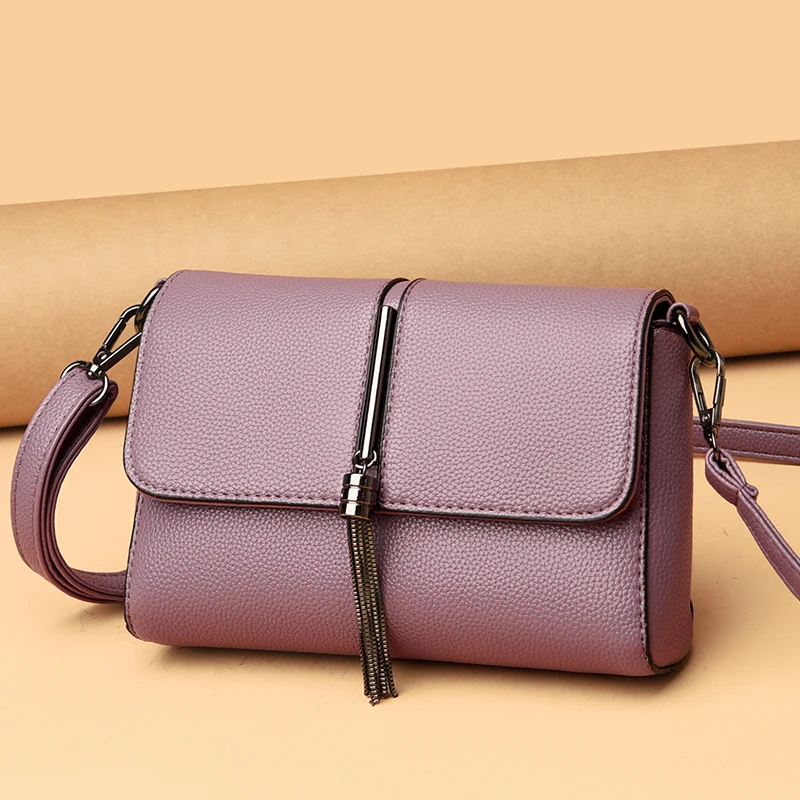 Branded Pu Leather Crossbody Bags for Women 2021 New Trend Tassel Design Shoulder Bag Elegant Pure Color Lady Messenger Handbag
Branded Pu Leather Crossbody Bags for Women 2021 New Trend Tassel Design Shoulder Bag Elegant Pure Color Lady Messenger Handbag