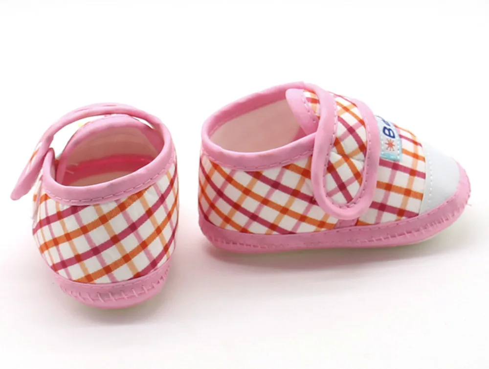 Fashion Newborn Infant Baby Shoes Boys Girls Soft Sole Prewalker Warm Casual Flats Shoes cute high quality children shoes 2020
Fashion Newborn Infant Baby Shoes Boys Girls Soft Sole Prewalker Warm Casual Flats Shoes cute high quality children shoes 2020