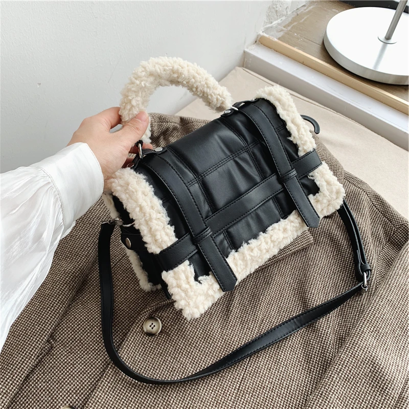 Winter Retro Quilted Women Messenger Bags Plush Faux Fur Design Female Shoulder Satchel Purse Large Capacity PU Ladies Handbags
Winter Retro Quilted Women Messenger Bags Plush Faux Fur Design Female Shoulder Satchel Purse Large Capacity PU Ladies Handbags
