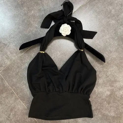 Sexy Halter Tank for Women 2021 Summer Neck Tied V-neck Cross Waist Street Backless Crop Top White Black 
Sexy Halter Tank for Women 2021 Summer Neck Tied V-neck Cross Waist Street Backless Crop Top White Black