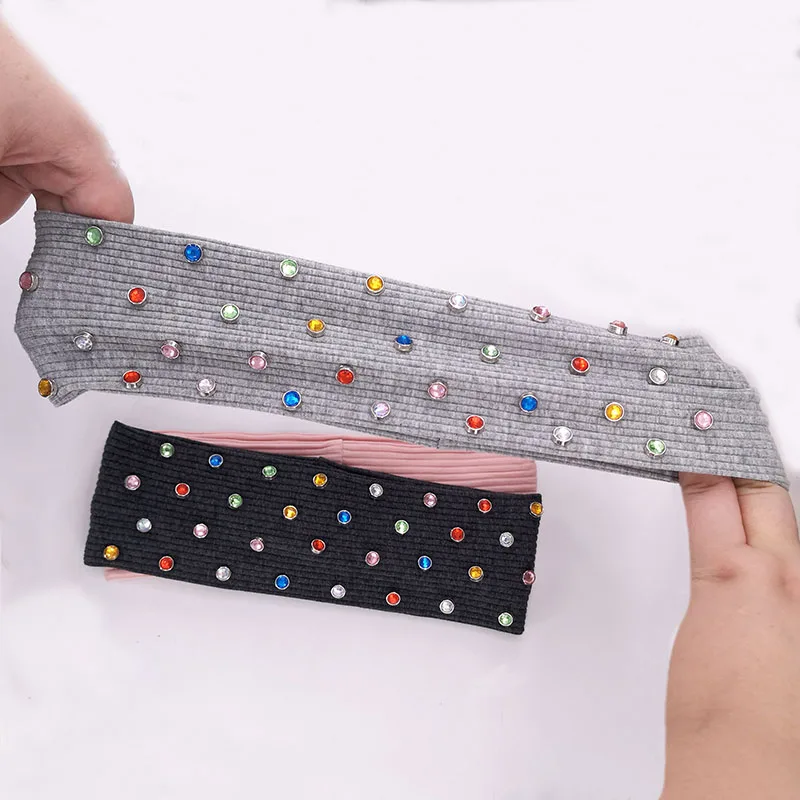 Bohemian Multi-color Rhinestones Hair Band For Woman Ladies Winter Elastic Cotton Ribbed Headbands Hair Accessories Dropshipping
Bohemian Multi-color Rhinestones Hair Band For Woman Ladies Winter Elastic Cotton Ribbed Headbands Hair Accessories Dropshipping
