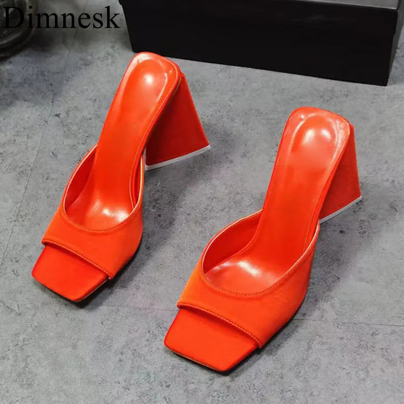 Strange Style Chunky High Heel Slippers Women Satin Square Toe Shallow Mouth Sandals Summer Ladies Sexy Party Dress Shoes 2021
Strange Style Chunky High Heel Slippers Women Satin Square Toe Shallow Mouth Sandals Summer Ladies Sexy Party Dress Shoes 2021