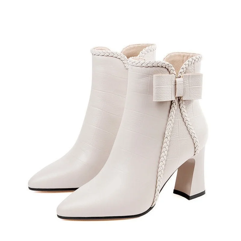 2021 Autumn and Winter New Beige Soft Leather Shoes Thin Boots Comfortable Martin Boots High Heel Women's Boots Thick Heel.
2021 Autumn and Winter New Beige Soft Leather Shoes Thin Boots Comfortable Martin Boots High Heel Women's Boots Thick Heel.