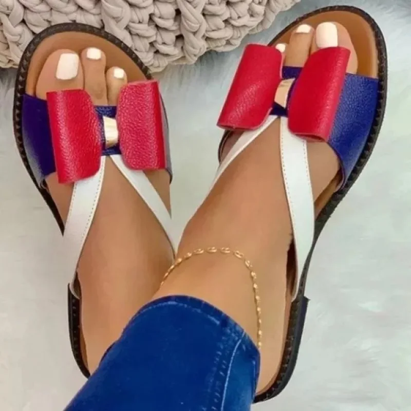 2021 Spring and Summer European and American New Flat Bottom Color Matching Bow Women's Sandals Large 35-43 Women's Shoes
2021 Spring and Summer European and American New Flat Bottom Color Matching Bow Women's Sandals Large 35-43 Women's Shoes