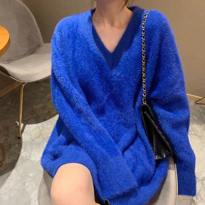 2021Korean Faux Mink Cashmere Womens Sweater Chic Oversized Loose Knit Pullover Women V Neck Winter Thick Warm Christmas Sweater
2021Korean Faux Mink Cashmere Womens Sweater Chic Oversized Loose Knit Pullover Women V Neck Winter Thick Warm Christmas Sweater