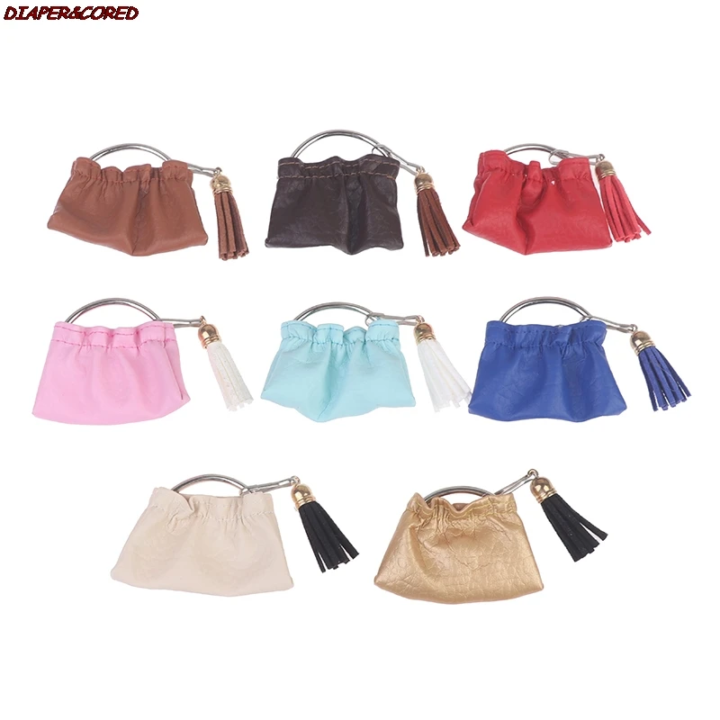 1/2pcs 1/12 Dollhouse Metal Handbag Miniature Shopping Bag Lady Leather Bag For Clothes Accessories
1/2pcs 1/12 Dollhouse Metal Handbag Miniature Shopping Bag Lady Leather Bag For Clothes Accessories