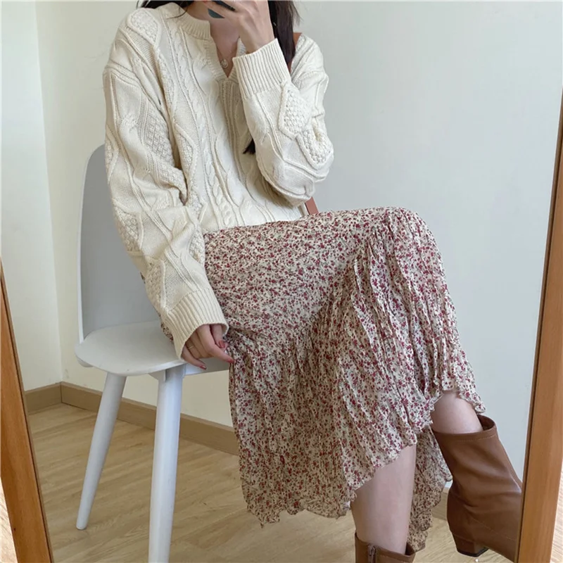 Thick Loose V-Neck Twisted Knitted Jumpers Women 2020 Autumn Winter Casual Warm Pullover Sweaters Female Tops
Thick Loose V-Neck Twisted Knitted Jumpers Women 2020 Autumn Winter Casual Warm Pullover Sweaters Female Tops